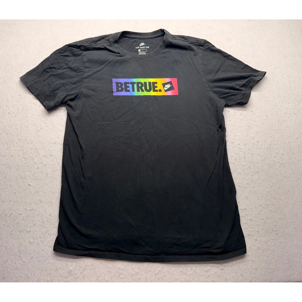 Nike Be True Mens Black Rainbow Graphic T-Shirt Large AR4628-010 Short Sleeve